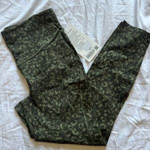 Base Pace Lululemon Pants BNWT